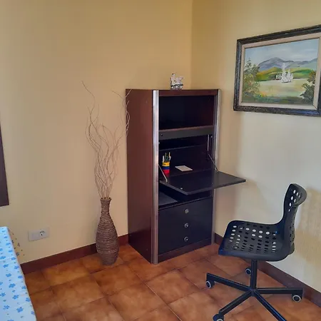 Casa Con Vistas A 100 Metros De Playa En Panxon * Nigran